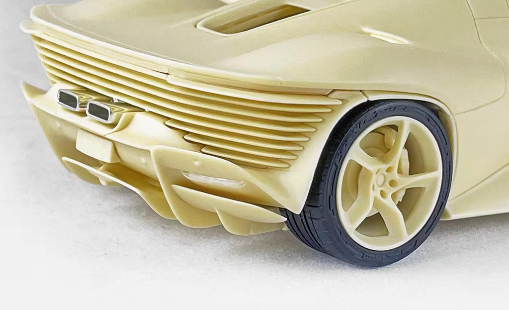 1 24 Ferrari Daytona